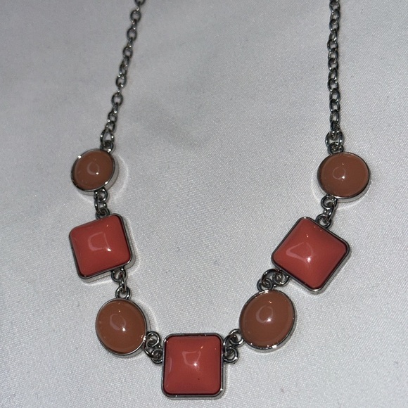 Silver and Pink Geometric Necklace - Picture 4 of 6